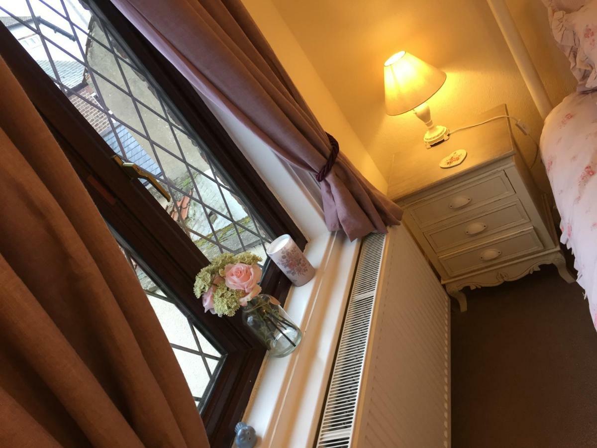 Browns Holiday Cottage Файли Екстериор снимка
